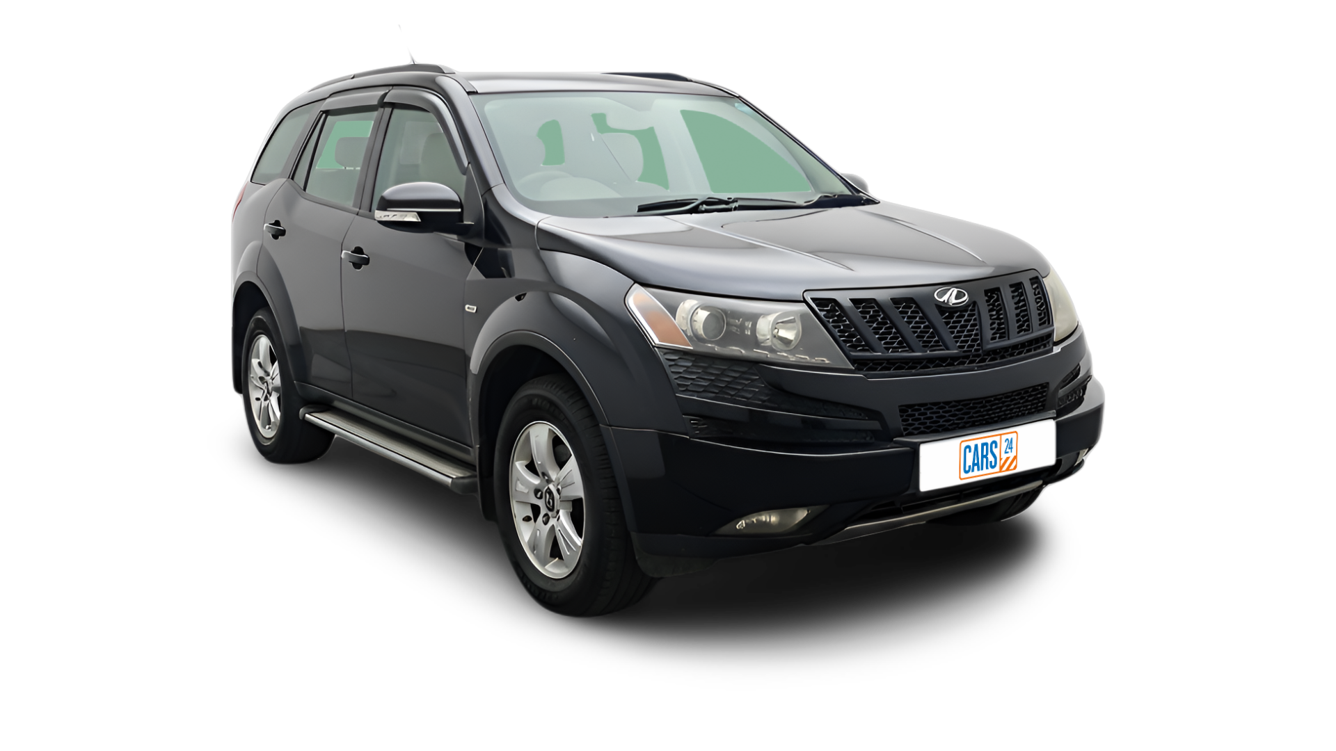 Mahindra XUV500-img